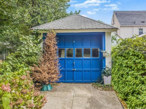 29 Mersereau Ave, Mount Vernon NY 10553-1105 exterior