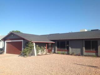 2401 John Cabot Rd, Phoenix AZ  85032-1133 exterior