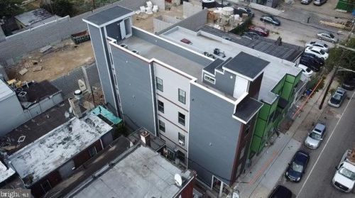 46 44th St, Philadelphia, PA 19104-2939