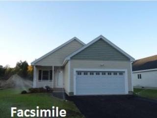 14 Nickerson Dr, Concord, NH 03303-1950