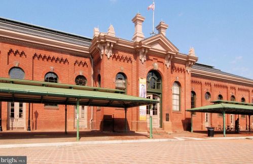 320 G St, Washington DC 20002-4212 exterior