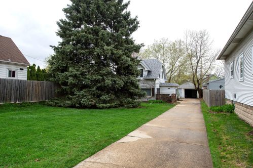 2230 37th St, Milwaukee WI  53215-2315 exterior