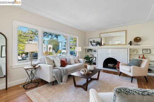 1514 Blake St, Berkeley CA 94703-1805 exterior