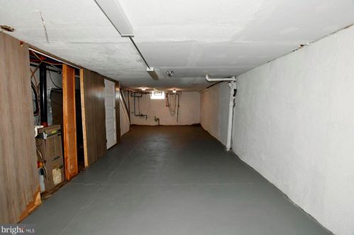 1152 Wycombe Ave, Darby PA 19023-1427 exterior