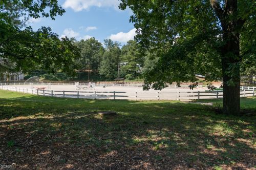 65 Barbara Ln, Atlanta GA  30327-3319 exterior