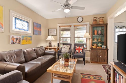 3324 Illinois Ave, Milwaukee WI 53207-3714 exterior