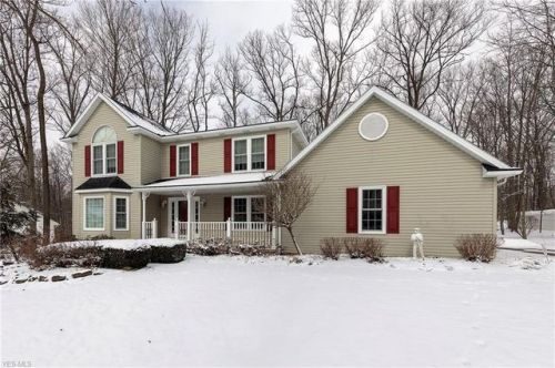 270 Poplar Ct, Aurora, OH 44202-9157