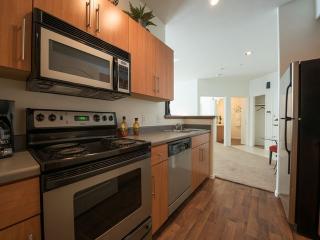 19940 23rd Ave, Phoenix AZ  85027-7401 exterior