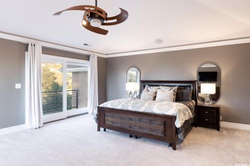 9093 Cyn Gate Cir, Sandy UT 84093-3807 exterior