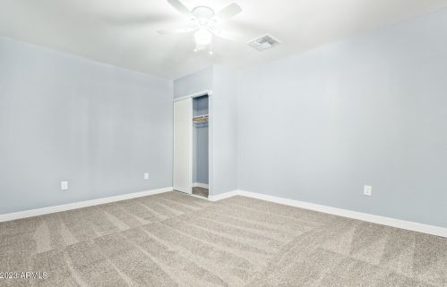 2925 42nd Ave, Phoenix AZ  85019-4323 exterior