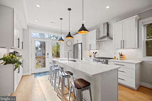 308 Quackenbos St, Washington DC  20011-1654 exterior