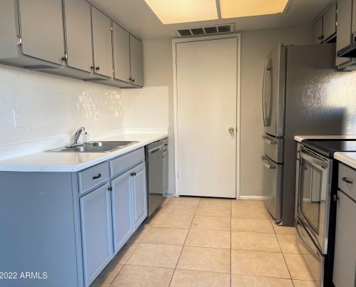 4022 44th Way, Phoenix AZ  85040-2055 exterior