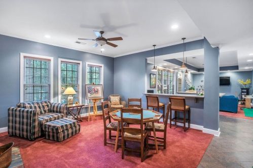 2551 Essex Ln, Atlanta GA 30331-7855 exterior