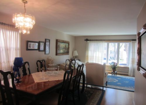 8544 Berwyn Ave, Chicago IL 60640-2005 exterior