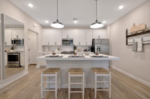 2236 Union Park Dr, Fort Pierce, FL 34952-8031