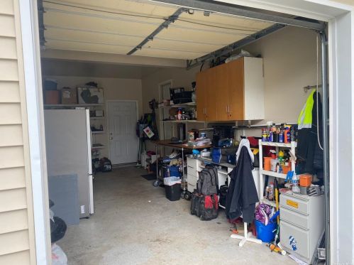 470 Irving St, Central Islip, NY 11722-3720