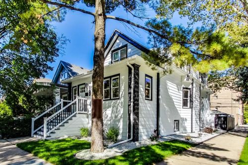 3800 Eddy St, Chicago IL  60618-5014 exterior