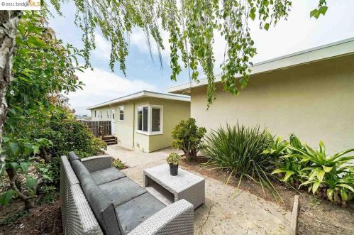 814 Solano, Berkeley CA 94706-1738 exterior