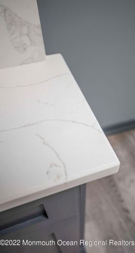 1 Gladstone Ave, Lakehurst NJ 08759-6626 exterior