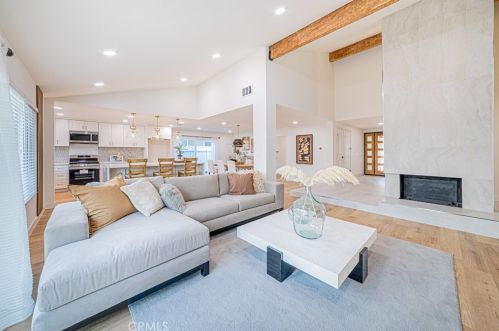 851 Adlena Dr, Fullerton CA  92833-2349 exterior