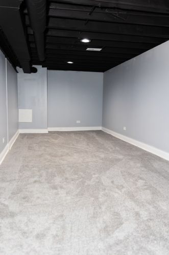 7941 Kimbark Ave, Chicago IL  60619-3416 exterior