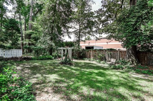 2424 Glenwood Dr, Atlanta GA  30305-4341 exterior