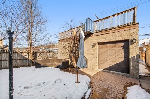 5522 Cornelia Ave, Chicago IL 60657-1019 exterior