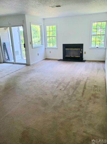 427 Edpas Rd, New Brunswick NJ 08901-3818 exterior