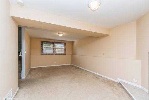 5808 Allemong Dr, Matteson IL 60443-1001 exterior