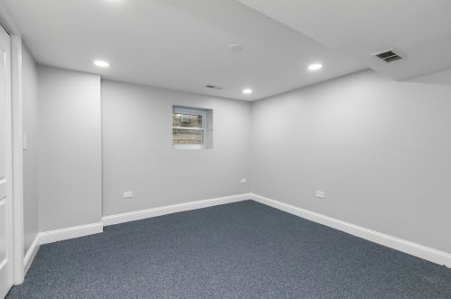 5410 Kimball Ave, Chicago IL  60625-4620 exterior