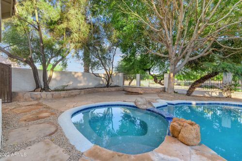 6123 Kent Dr, Chandler AZ 85224-8539 exterior