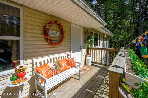 407 Stump Tavern Rd, Jackson Twp NJ 08527-3326 exterior