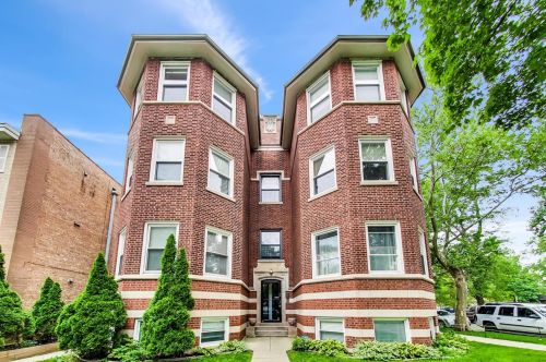 1649 Sherwin Ave, Chicago IL  60626-1914 exterior