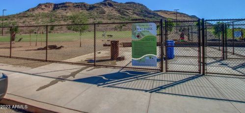 25514 54th Ln, Phoenix AZ  85083-1867 exterior