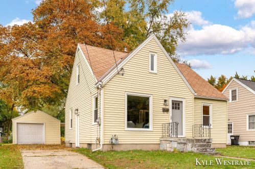 2947 Highgate Ave, Wyoming, MI 49509-2956