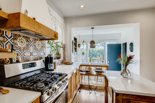 1432 Central Park Ave, Chicago IL 60655-3415 exterior