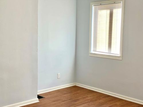 1900 Meadville St, Pittsburgh PA 15214-4012 exterior