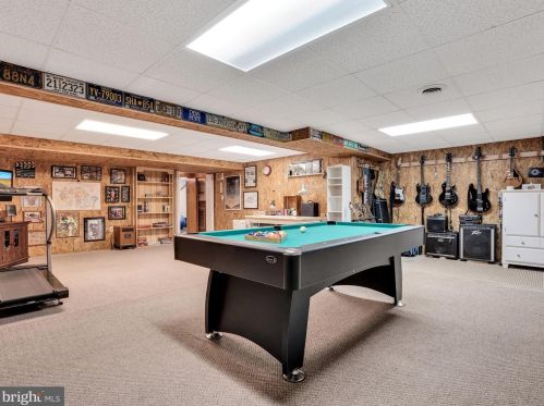 106 Cross Creek Dr, Primrose PA 17901-8727 exterior