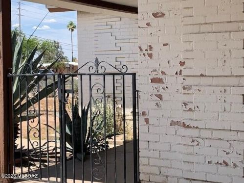 1126 Swan Rd, Tucson AZ 85739-8775 exterior