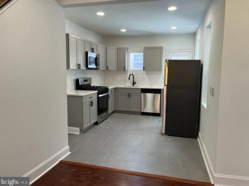 1208 22nd St, Philadelphia PA  19146-4209 exterior