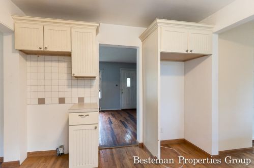 1121 Wilson Ct, Meskegon MI 49441-5150 exterior