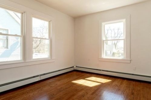 870 Wilbraham Rd, Springfield MA  01109-2015 exterior