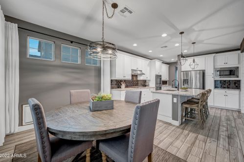 923 Kaibab Dr, Chandler AZ 85248 exterior