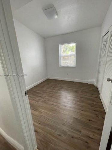 208 Southern Ave, Fort Pierce FL  34950-5433 exterior