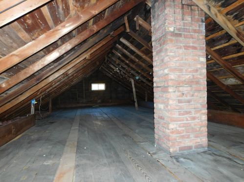 216 Cecil St, Glendora MI 49107-1705 exterior