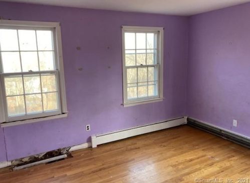 182 Deer Run Rd, Wilton CT 06897-1207 exterior