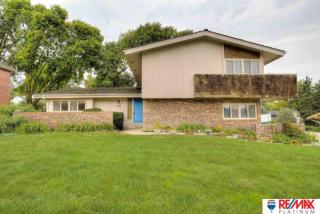 772 Leawood Dr, Omaha, NE 68154-2982