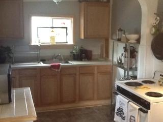 453 Oak St, Scranton PA  18508-1563 exterior