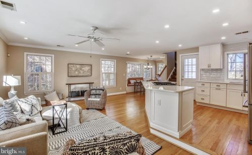 311 Kentucky Ave, Alexandria VA 22305 exterior