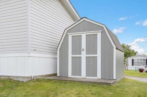 26 Heritage Cir, Patterson NY 12563-2625 exterior